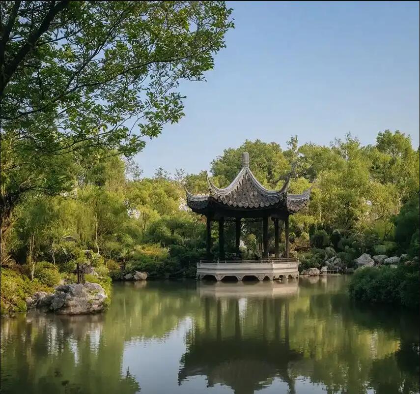 阳春从容餐饮有限公司